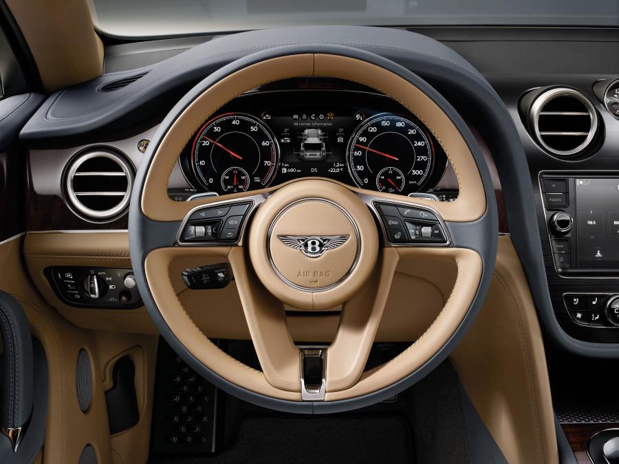 Панель приборов Bentley Bentayga 2016 года  (WW) (фото 7 из 45)